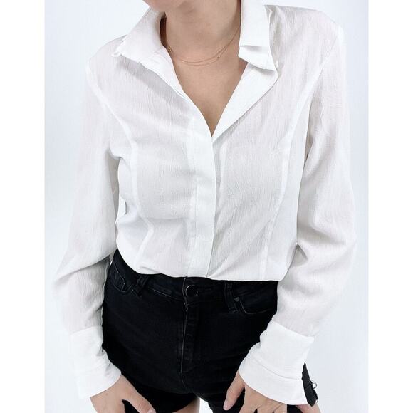 Textile Luxe White Crinkle Long Sleeve Button Down Top Size 38 (Small) - Picture 3 of 5